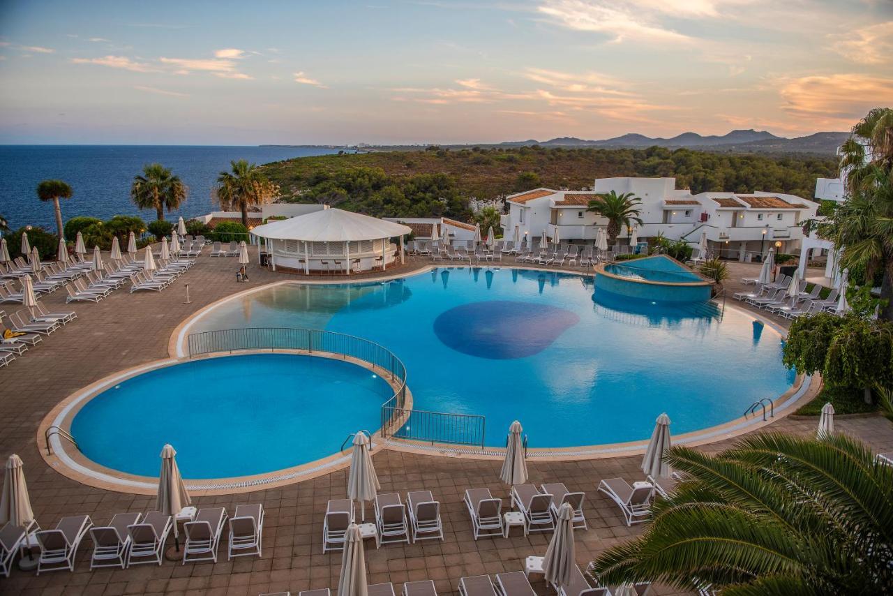Blau Punta Reina Hotel Cala Mandia  Bagian luar foto