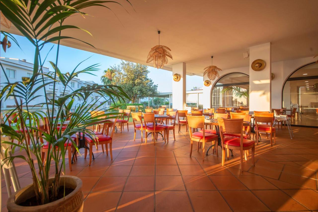 Blau Punta Reina Hotel Cala Mandia  Bagian luar foto